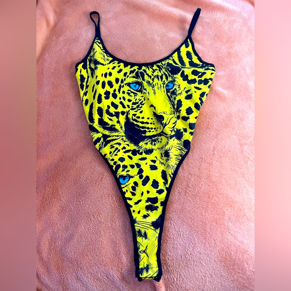 Leopard body suit